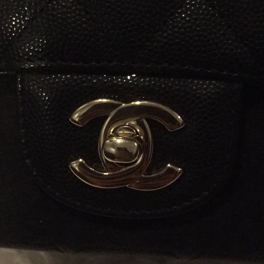 ❌SOLD❌🔥🔥Authentic Chanel Mini Bag💥🔥 - Picture 3 of 8